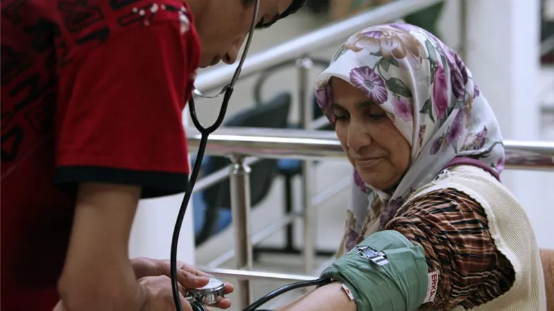 أزمة لمرضى الكبد.. هيئة الدواء تمنع تداول عقارين بالأسواق