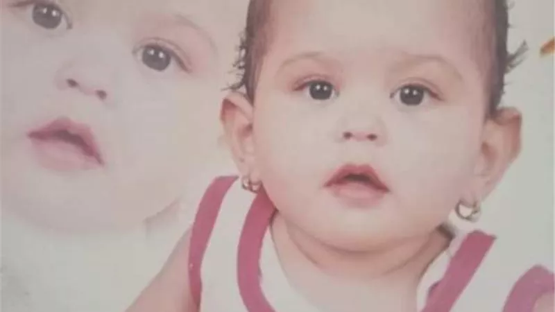 وضع لها السم داخل الببرونة.. أب يقتل طفلته بعد فشله في بيعها