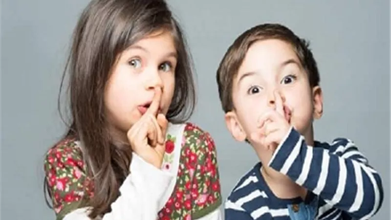 أغربها الوحدة.. 5 عادات ضارة لا تقل خطورة عن التدخين