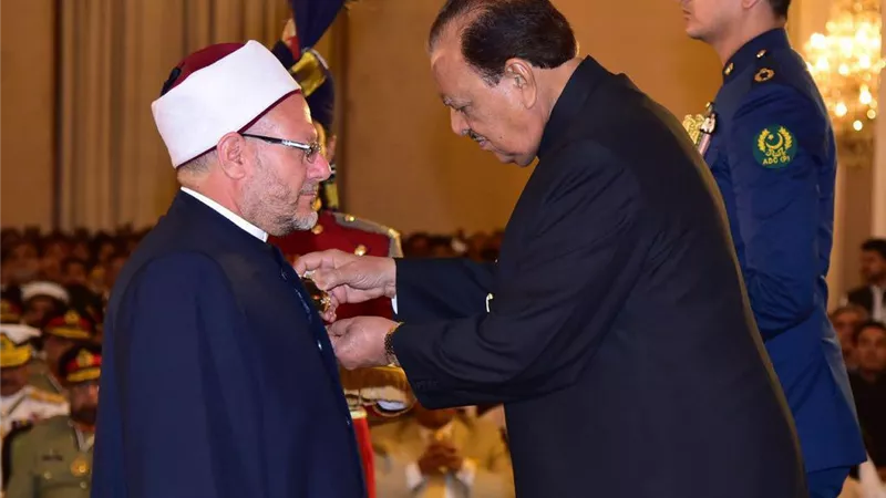 «الإفتاء» في سنوات: أصدرنا 10 ملايين فتوى أبرزها للمرأة المسلمة وأحكام الأسرة