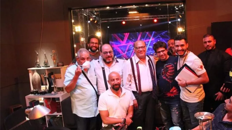 صلاح عبد الله يكشف الفرق بين دوره في «مينى  بار» و«كباريه»