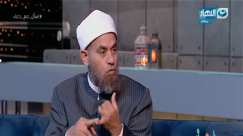متصلة: جوزي طلقني عشان بساعد أختي الكفيفة| فيديو