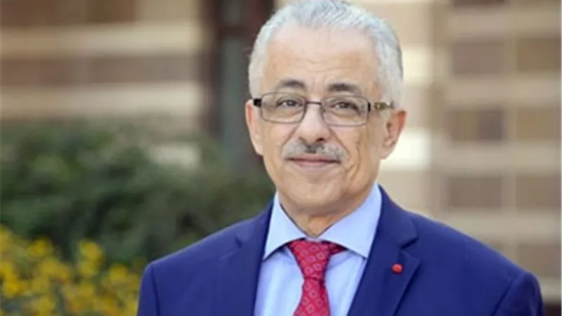 التعليم تخصص خطًّا ساخنًا للرد على استفسارات تظلمات الثانوية العامة 2021