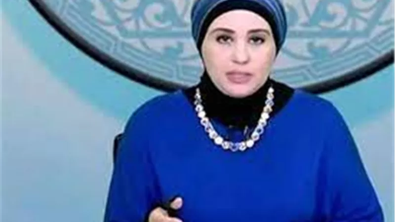 حرام آخد فلوس جوزي البخيل دون علمه؟.. الدكتورة نادية عمارة تُجيب