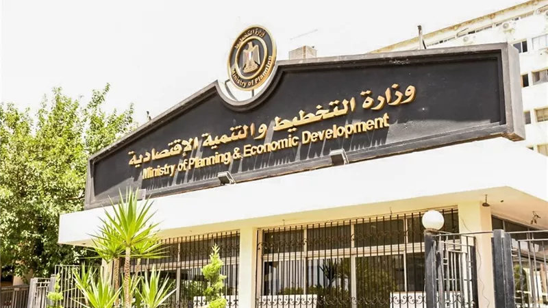 التخطيط: نستهدف خفض معدل النمو السكاني 2% وتراجع معدل التضخم لـ6% نهايه 22/21