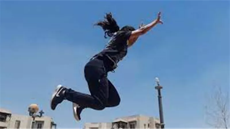  لمعاناتها من المرض.. انتحار فتاة قفزًا من الدور السابع بحدائق القبة 