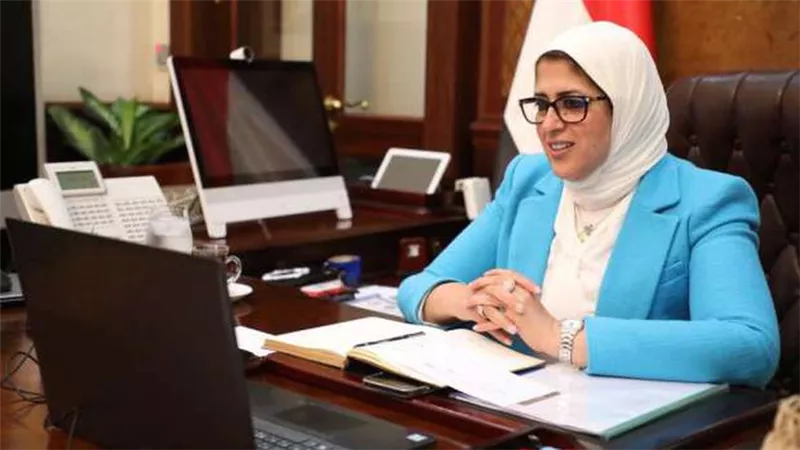 علاج مصاب فيروس دلتا بلس من البيت: مسئول يرد 