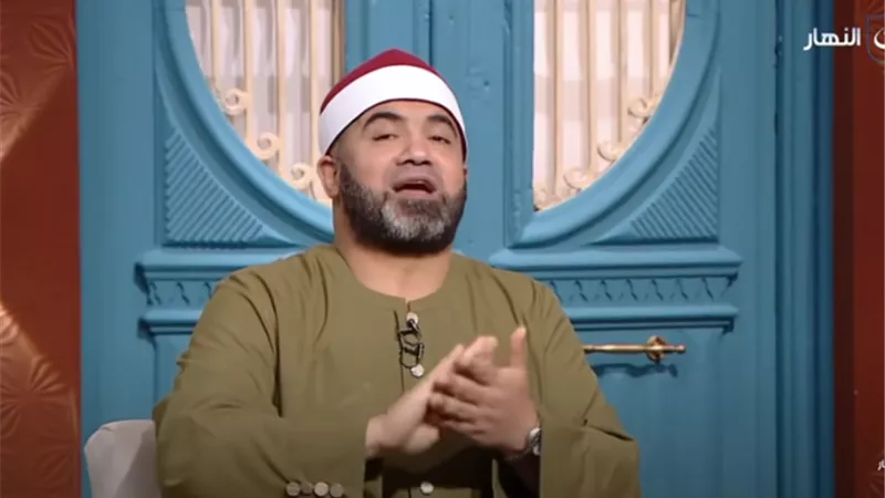 بصمها على شيكات وهي نايمة.. أزهري لمتصلة: «جوزك الجن يتعلم منه.. أطلقي فورًا»