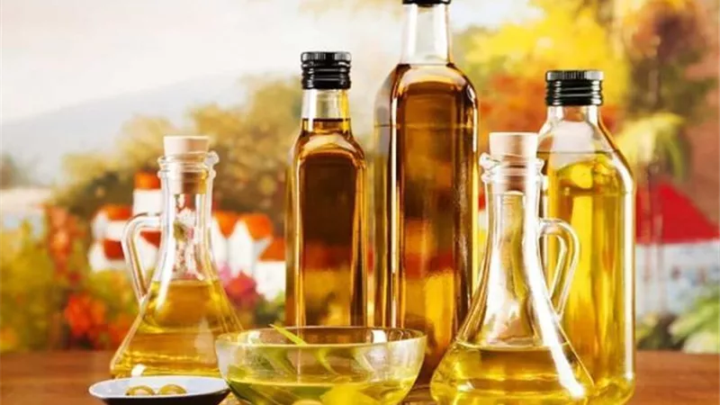 وداعًا للكرياتين.. 3 طرق طبيعية لشعر ناعم وقوي 