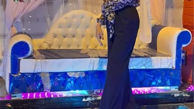 «رحاب أنور».. «ويدنج بلانر» تصنع البهجة بالإبداع 