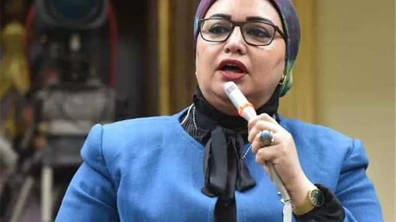 قانون العمل الجديد يُعزز حقوق المرأة خلال الحمل والرضاعة