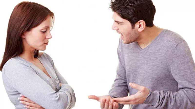 زوجة تحت الابتزاز.. بيت الطاعة أو التنازل عن حقوقك