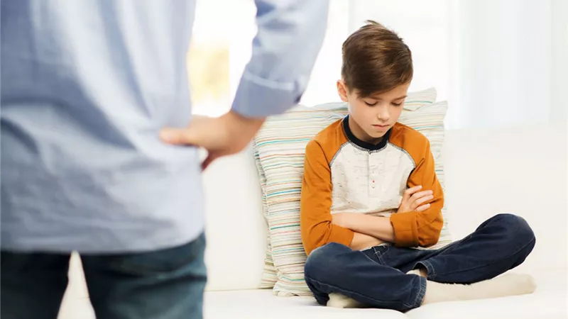 5 نصائح للتعامل مع «الكذب الخيالي» لدى طفلك