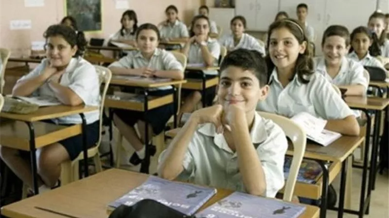 «هير نيوز» تجيب سؤال المرحلة: متى يبدأ العام الدراسي؟