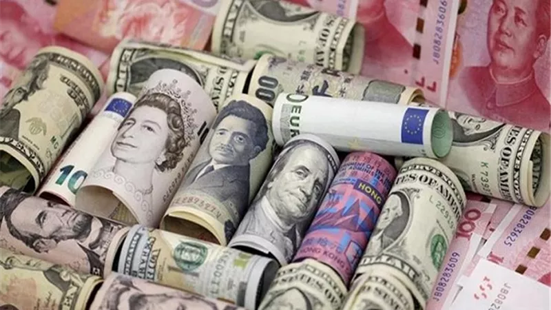 تباين أسعار العملات في بداية تعاملات اليوم الثلاثاء