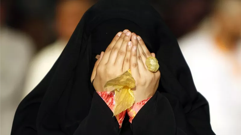  كيف تبتعد عن الذنوب؟! الأزهر يجيب