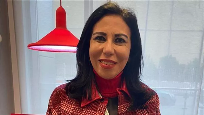 سماح أبو بكر تتسلم جائزة IBBY الدولية لأدب الطفل في موسكو
