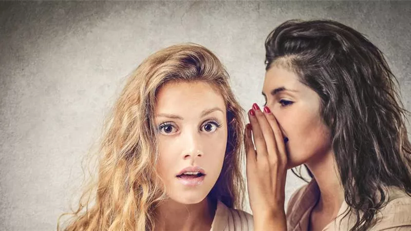 تحليل علم النفس للزوج أو الزوجة التي تفشي أسرار غرف النوم