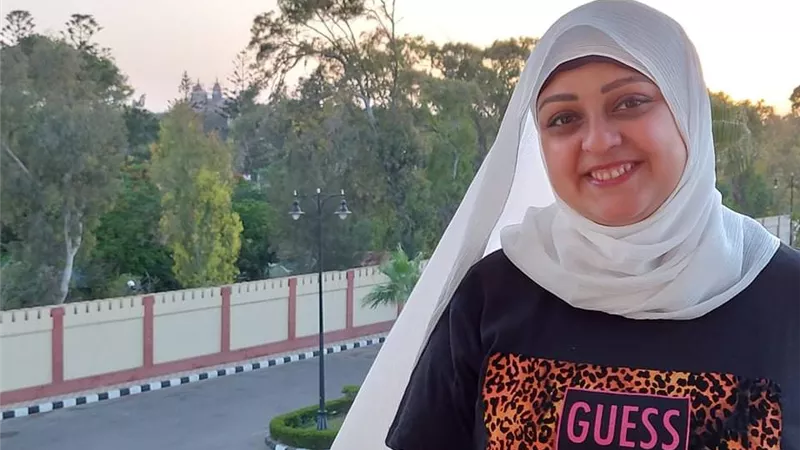 «هند المناخلي».. مُبدعة تُزين 
