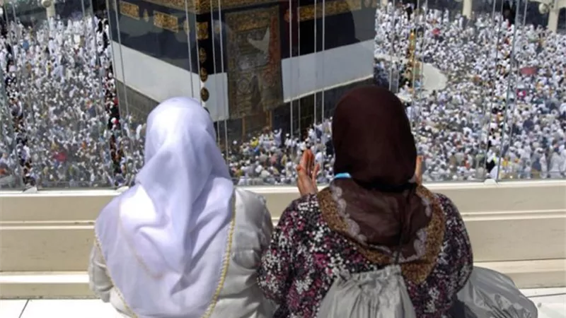 الأزهر: إخلاص العمل لله أساس قبول العبادات
