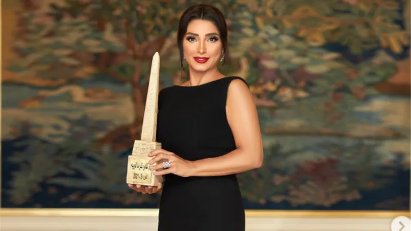 مهرجان «أيام الدراما» يُكرم روجينا على «بنت السلطان»