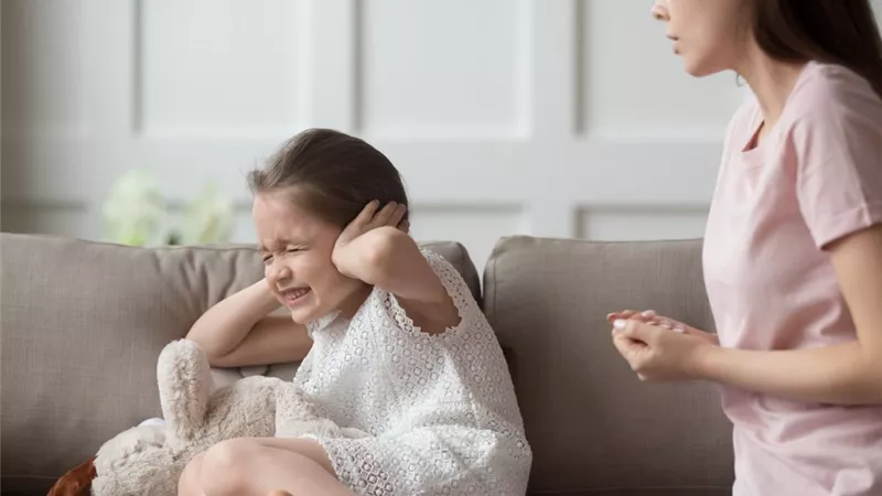 «العوضي» تضع روشتة لنجاح علاقة «زوجة الأب» مع الأبناء 