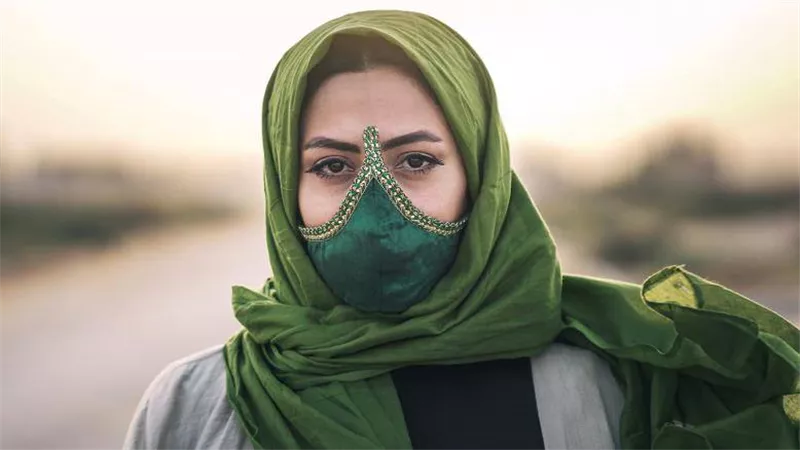 أحدث صيحات الكمامات لـ2022 || صور