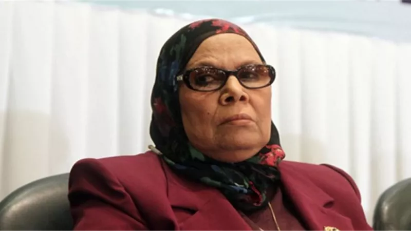 آمنة نصير لـ