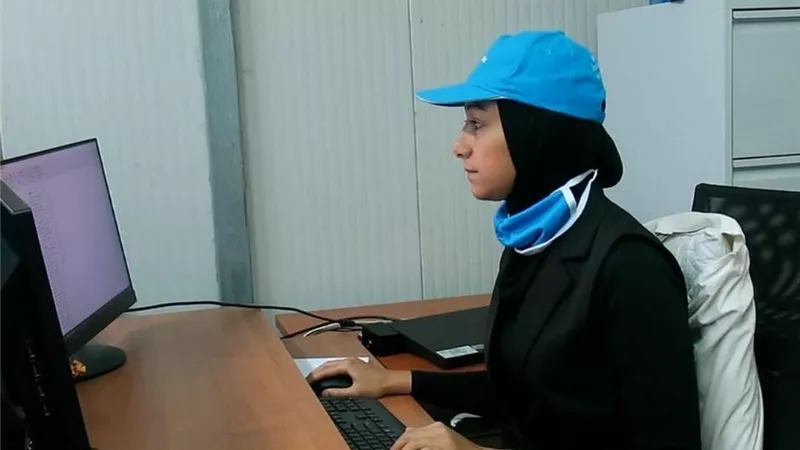 مي عبد الوهاب.. مهندسة مصرية تظهر براعتها في جنوب السودان