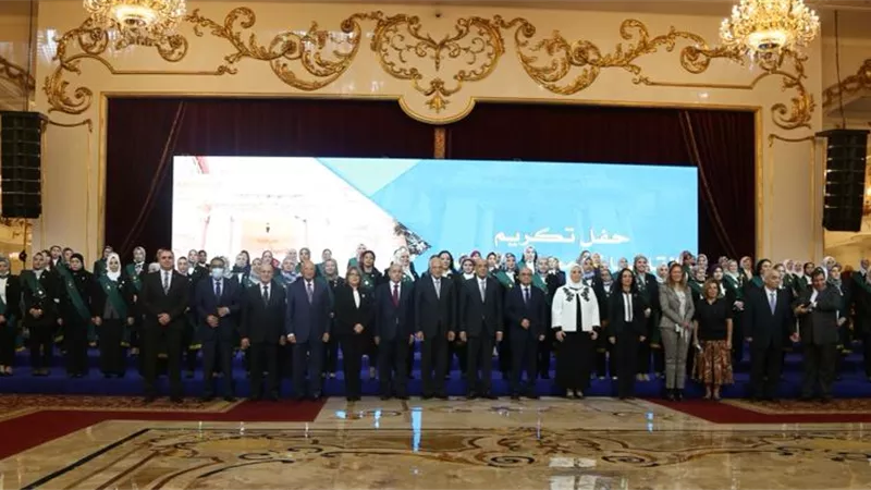 مايا مرسي: الرئيس السيسي أهدى المرأة المصرية عصرًا ذهبيًّا