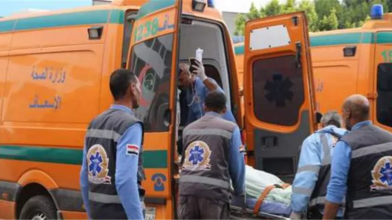 مصرع سيدة وابنتها في حادث انقلاب سيارة بالهرم