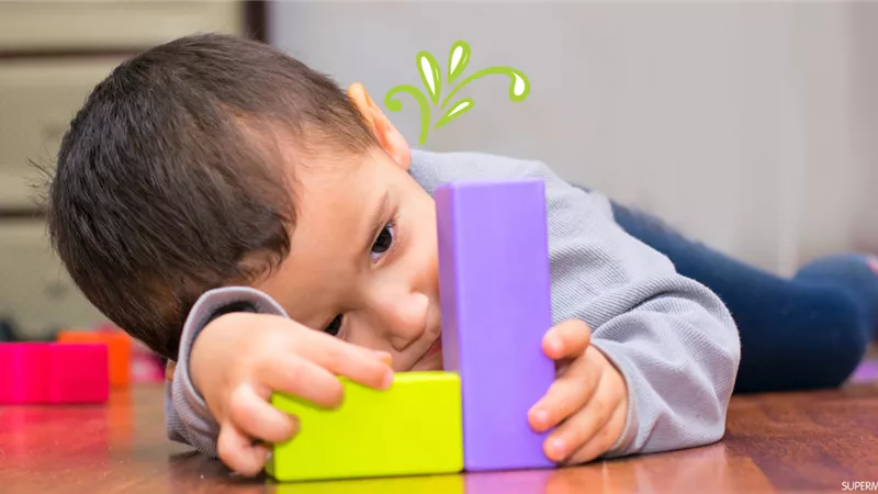 8 علامات تدل على إصابة طفلك بالتوحد