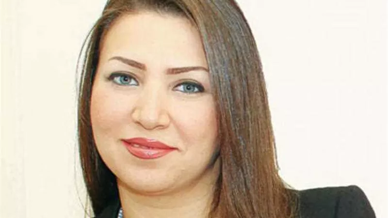 الإعلامية إيمان عز الدين بعد تعرضها لوعكة صحية: دعواتكم