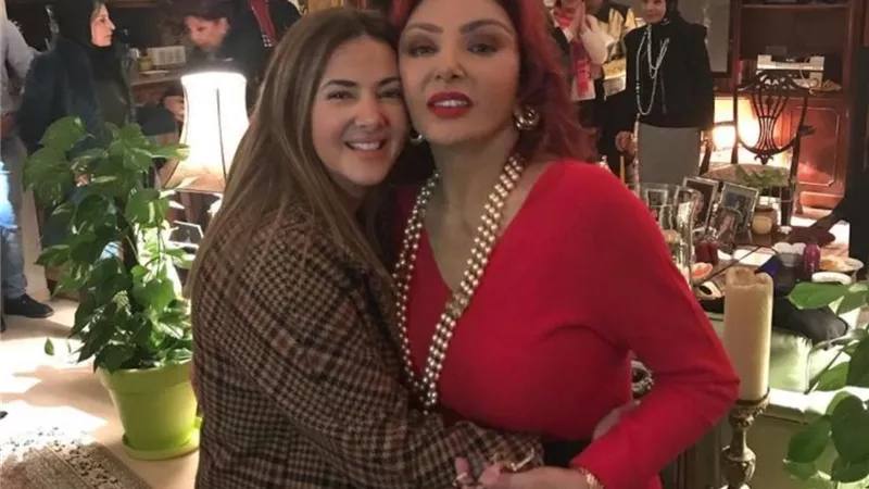 «بنت الغاليين».. رسالة خاصة من نبيلة عبيد لـ دنيا سمير غانم