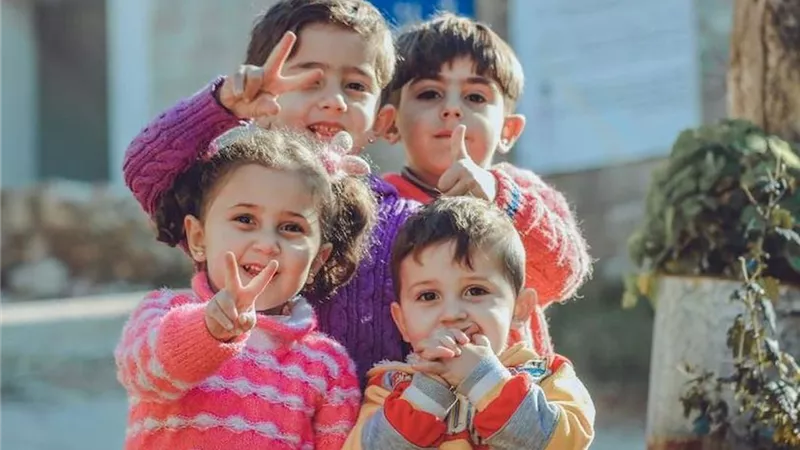 في اليوم العالمي للطفل| فوائد لعب الآباء مع أبنائهم.. تخسيس وعلاج للضغط والسكر