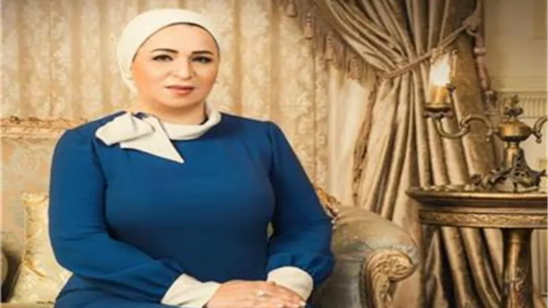 هدية السيدة انتصار السيسي لأسرة بالمنوفية