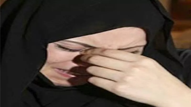 القضاء ينهي مأساة زوجة تحملت تعذيب حماتها لها لسنوات 