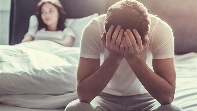 «انجز وخلصني».. 10 تصرفات تجعل زوجك ينفر من العلاقة الحميمية