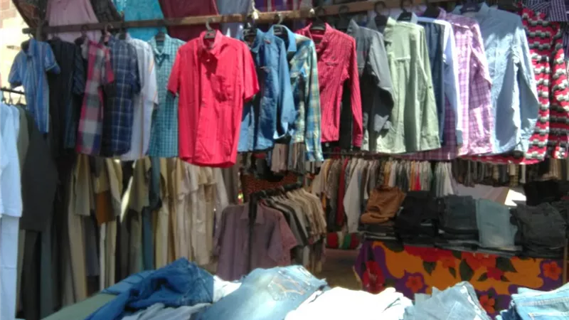 أرملة دفعتها ظروف الحياة للبيع في الشارع..عثرت على 150 ألف جنيه.. لن تصدق ماذا فعلت