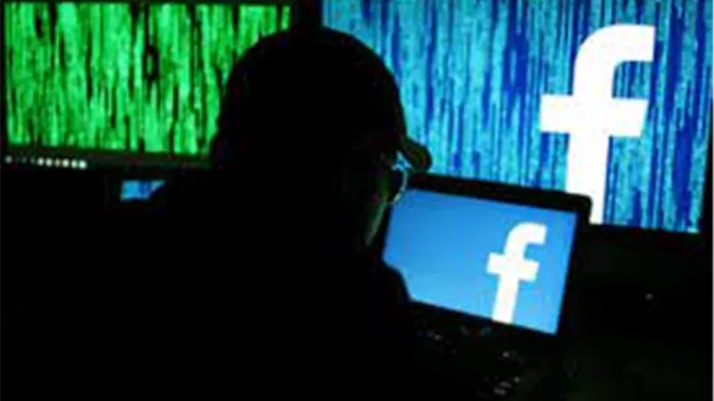 اعترافات هاكرز استولى على حسابات نسائية بـ«فيسبوك»