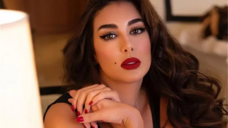 غير «أبو هشيمة».. ياسمين صبري تكشف عن اسم بيضحكها