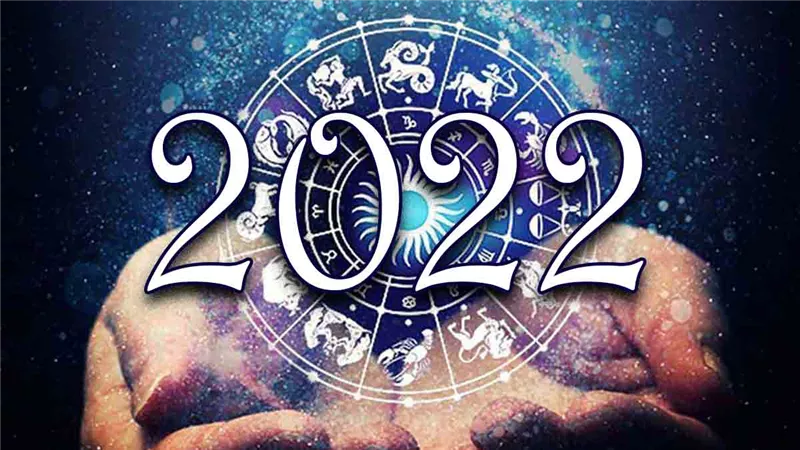 توقعات الأبراج 2022.. ماذا ينتظرك على الصعيد المهني؟