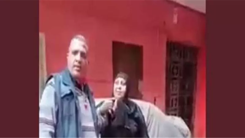 تفاصيل فيديو الاعتداء على سيدة الوراق.. والنيابة تأمر بضبط المتهم