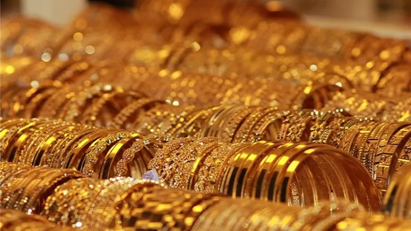 أسعار الذهب تودع 2021 بارتفاع مُفاجئ
