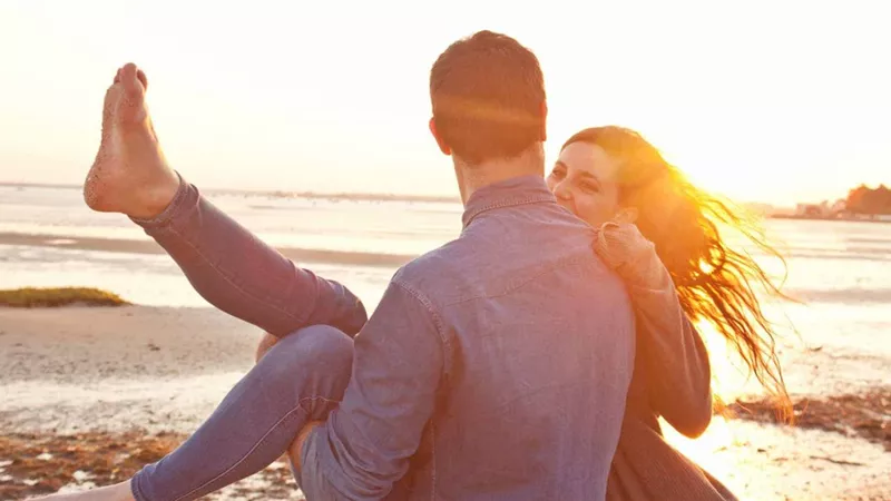 تمسكي بزوجك إذا وجدتيها.. 7 علامات للحياة السعيدة في سنة أولى زواج
