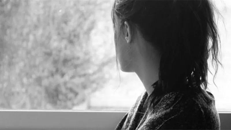 زوجة تحكي رحلة عذابها التي تبدأ في العاشرة مساءً يوميًا
