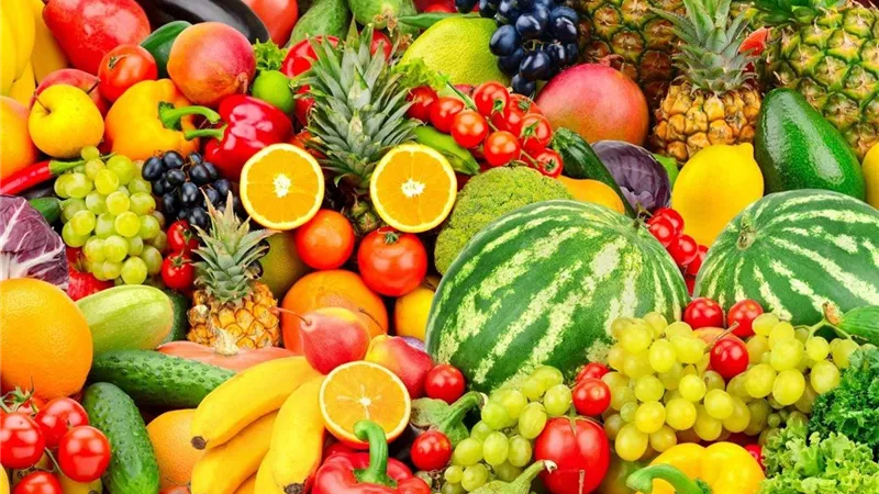 أسعار الفاكهة في الأسواق اليوم الخميس.. الموز المغربي بـ 10 جنيهات