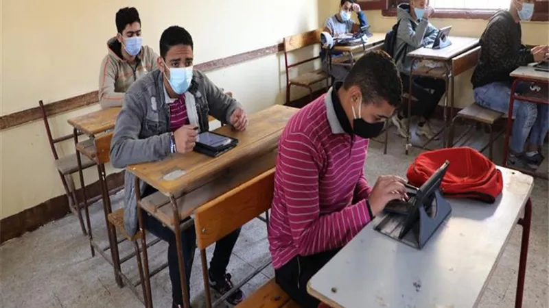 «مهم للأمهات».. جدول امتحانات الصف الأول الثانوي