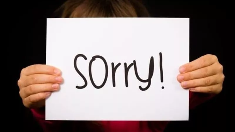 في اليوم العالمي للاعتذار.. كيف تؤثر كلمة «آسف» عليكِ وعلى الآخرين؟