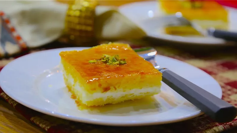 طريقة عمل البسبوسة بالقشطة.. سهلة وحلوة